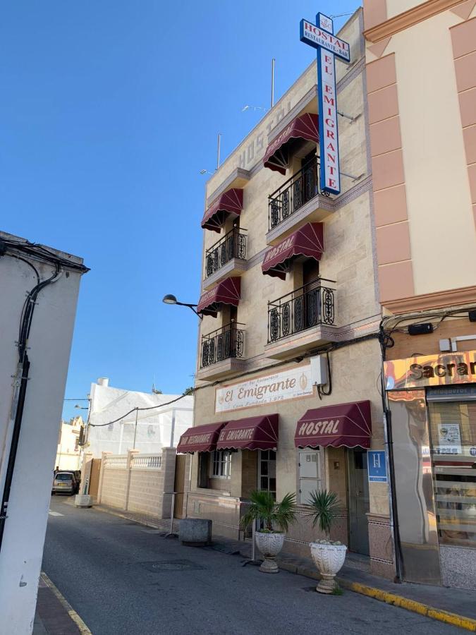 Hostal El Emigrante Dos Hermanas Exterior foto